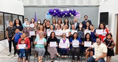 Secretaría de la Mujer de Corregidora imparte talleres y cursos