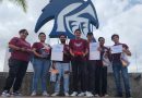 Estudiantes de UPQ dominan concurso de mini robots autónomos