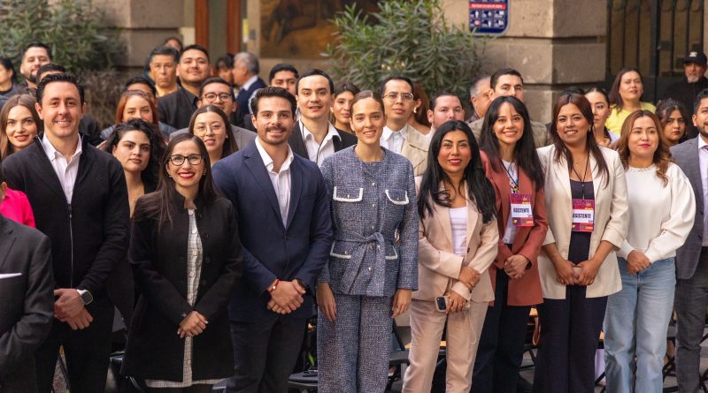 Virginia Hernández destaca programas de Querétaro en Encuentro de Autoridades Jóvenes